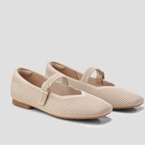 Vivaia Square-Toe Mary-Jane (Margot Mary-Jane)